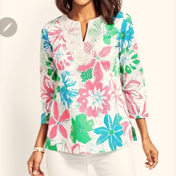Talbots Tops - Talbots
Tunic Top 
Petite Medium